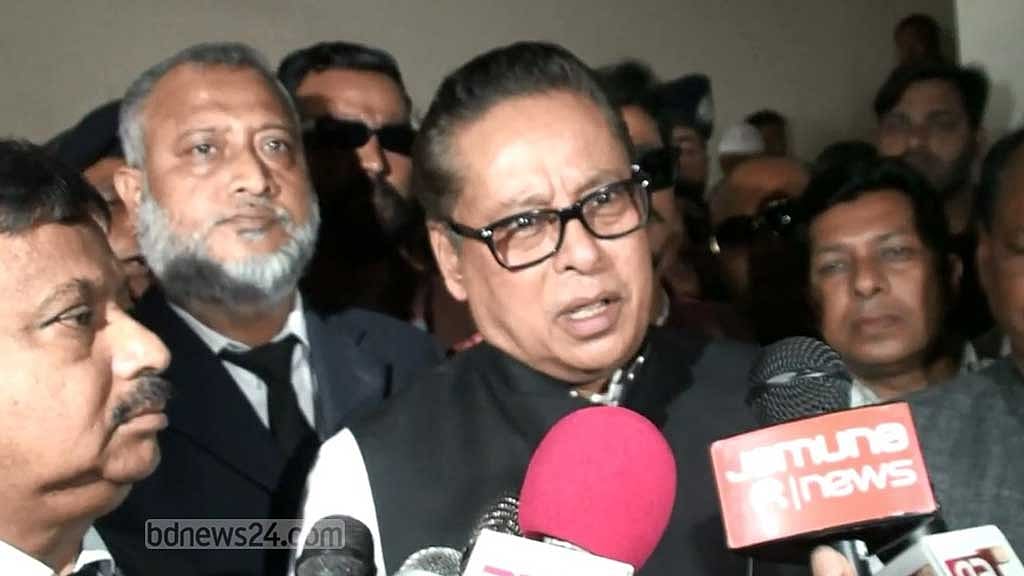 আচরণবিধি ভঙ্গ কোথায় করলাম? প্রশ্ন গোলাপের
