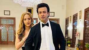 শাকিব খান বাংলাদেশের টম ক্রুজ: কোফি