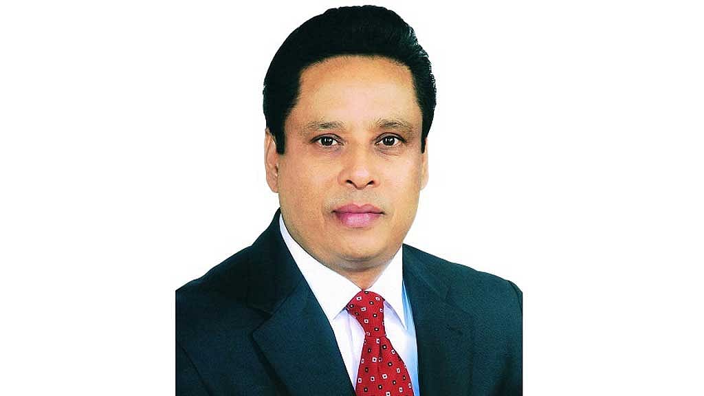 গোলাপের নগদ অর্থ বেড়েছে, কিনেছেন কোটি টাকার গাড়ি