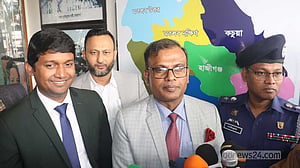স্বতন্ত্র প্রার্থীরা শক্তি-সামর্থ্য নিয়ে ভোটের মাঠে নেমেছেন: ইসি আনিছুর