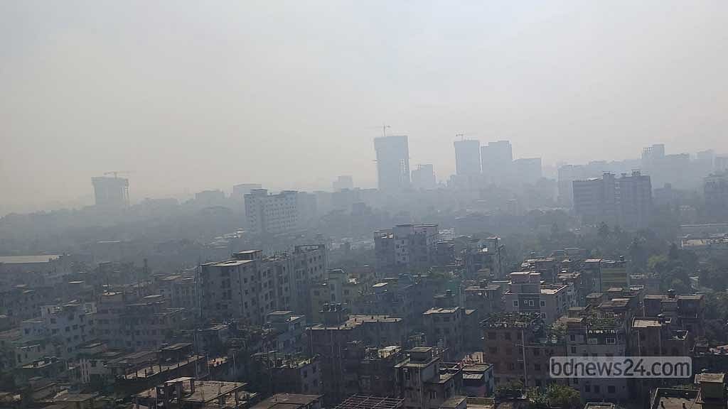 এক মাসের মধ্যে সবচেয়ে দূষিত ঢাকার বাতাস