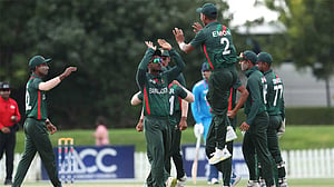 ভারতকে হারিয়ে ফাইনালে বাংলাদেশের যুবারা