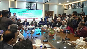 কেউ অঘটন ঘটিয়ে পার পাবেন না, হুঁশিয়ারি ইসি আলমগীরের