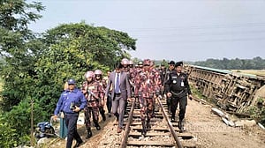 গাজীপুরে রেলে নাশকতায় মামলা, ‘দুই গ্রাম পুরুষশূন্য’