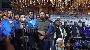লালমনিরহাটে এবার প্রশাসনের কর্মকর্তাদের হুমকি এমপির পিএস শ্যামলের