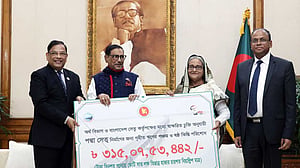 পদ্মা সেতুর ঋণের আরও ৩১৫ কোটি টাকা পরিশোধ