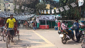 প্লাস্টিকের আবরণে পোস্টার-লিফলেট নয়, নজরদারি বাড়াতে বিশেষ পরিপত্র