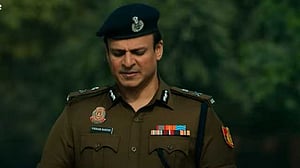 অনেকদিন পর হঠাৎ বিবেক