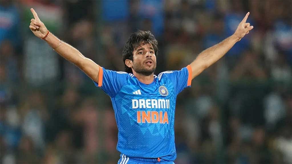 রাশিদ খানকে টপকে র‍্যাঙ্কিংয়ের শীর্ষে বিষ্ণই