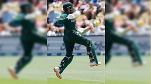 সৌম্যর ১৬৯ রানের পরও হতাশার হার