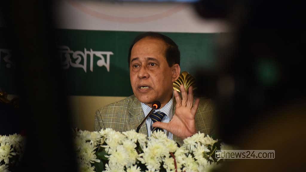 কেন্দ্রের ছবি তুলবেন সংবাদকর্মী-পর্যবেক্ষকরা, লাগবে না অনুমতি: সিইসি
