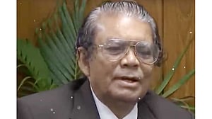 ১৫ বারের মত সর্বোচ্চ করদাতা কাউছ মিয়া