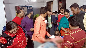 পিরোজপুরে স্বতন্ত্র প্রার্থীর ভাইপোর ওপর হামলার অভিযোগ