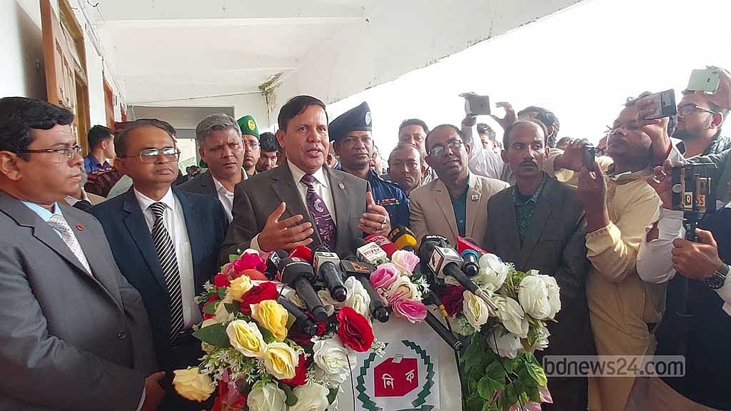 ভোটারদের ছবি মিলিয়ে কেন্দ্রে প্রবেশ: ইসি হাবিব