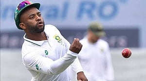 ছিটকে গেলেন বাভুমা, বিদায়ী ম্যাচে অধিনায়ক এলগার