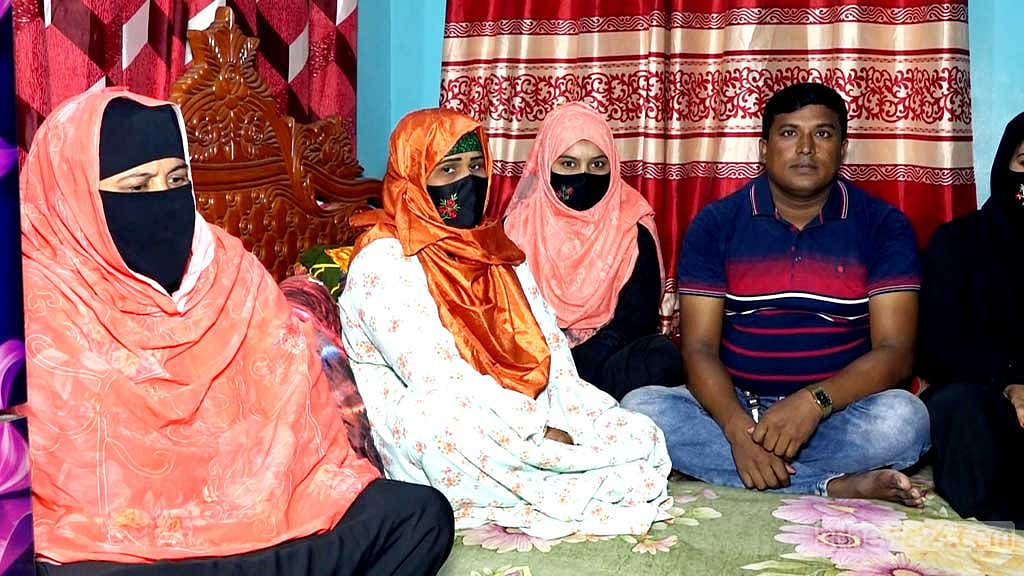 ‘ভাইরাল’ রবিজুলের সাত স্ত্রীর সংসার আসলে কতটা সুখের?