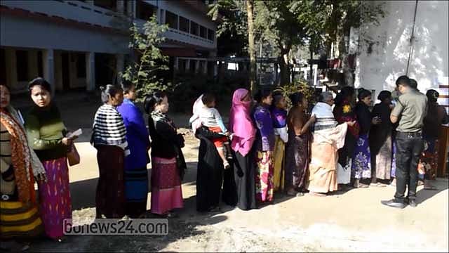 ভোটে এবার অনাগ্রহী কেন পাহাড়ের দলগুলো?