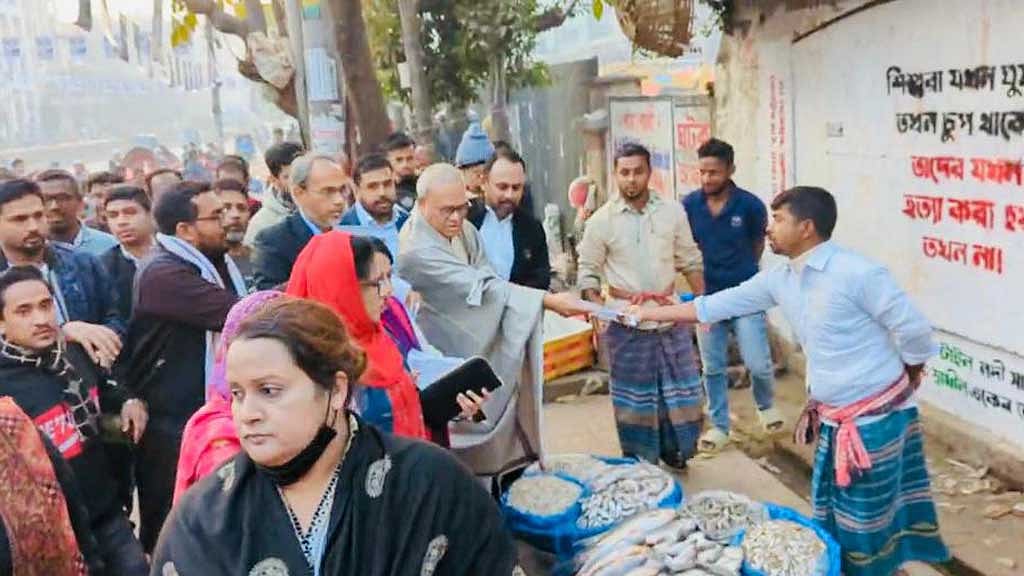 ভোটের দিন ঘরে থাকার আহ্বান রিজভীর