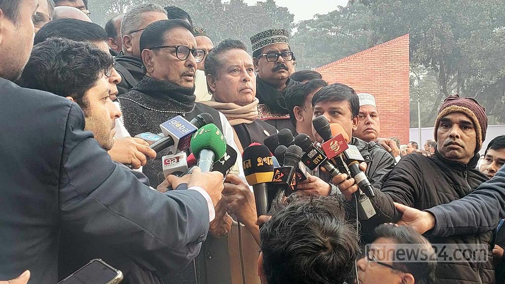 সাম্প্রদায়িক অপশক্তির বিরুদ্ধে লড়তে শপথ নেওয়ার আহ্বান কাদেরের