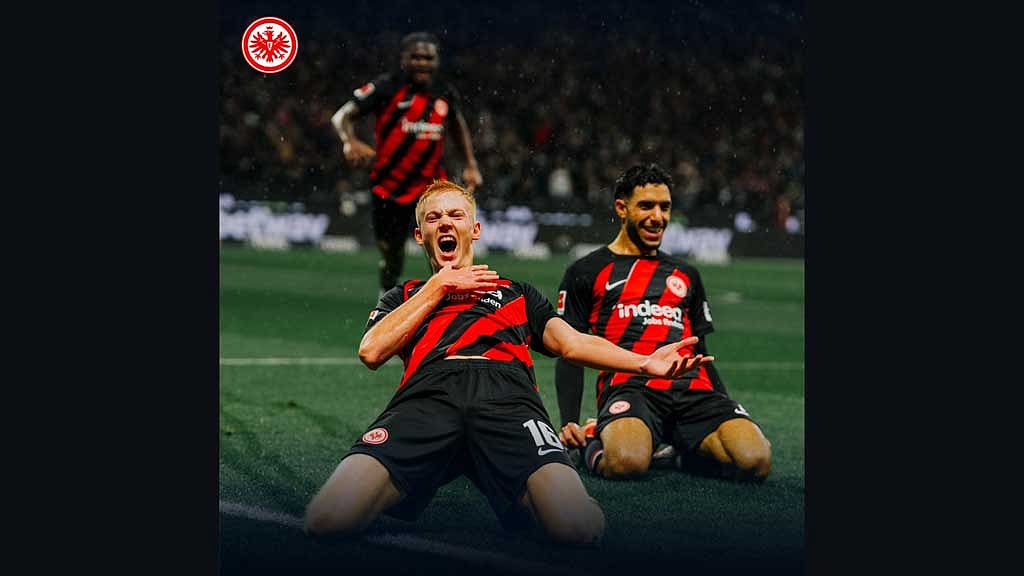 ফ্রাঙ্কফুর্টের আঙিনায় বিধ্বস্ত বায়ার্ন