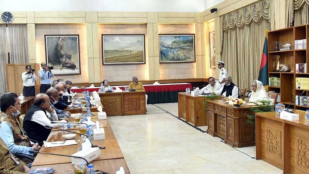 ১৪ দলের শরিকের আসন এক ধাক্কায় ৭