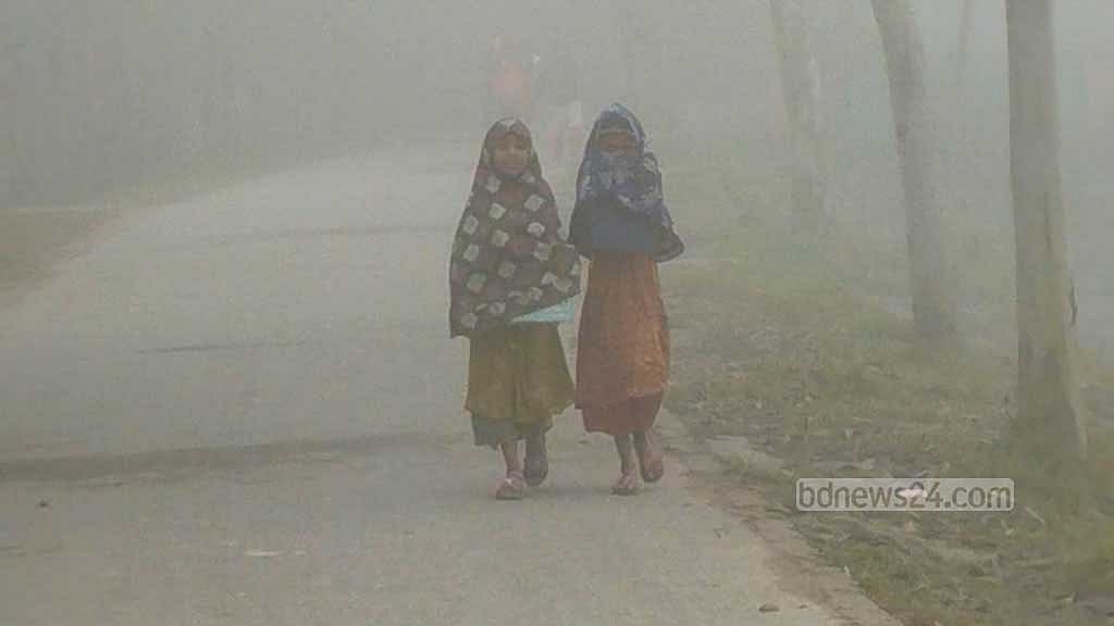 সর্বনিম্ন তাপমাত্রায় কাঁপছে তেঁতুলিয়া, শৈত্যপ্রবাহ আরো ২ দিন