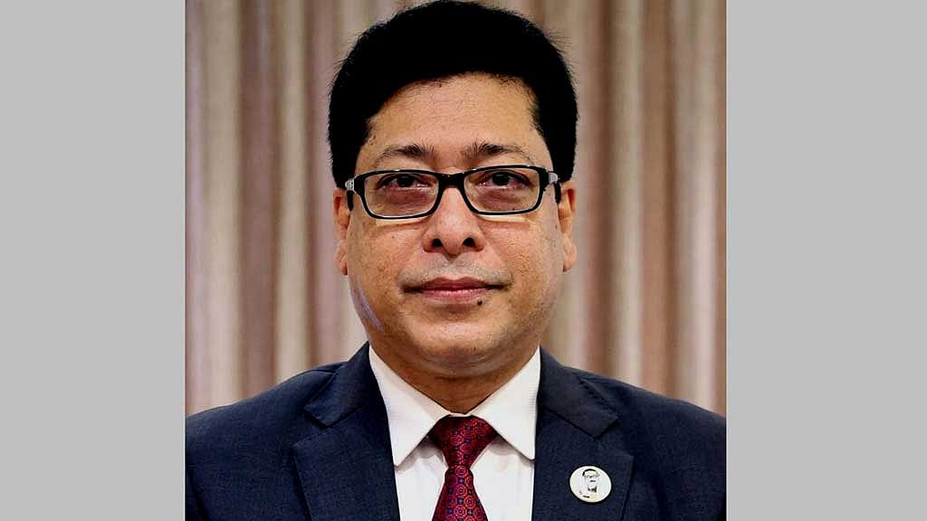 আচরণবিধি লঙ্ঘন: জনপ্রশাসন প্রতিমন্ত্রীকে কারণ দর্শাতে নোটিস