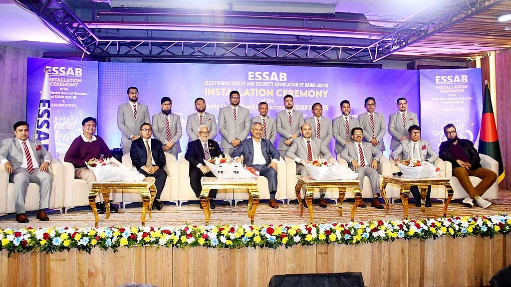 ইসাবের নবনির্বাচিত পর্ষদের দায়িত্ব গ্রহণ