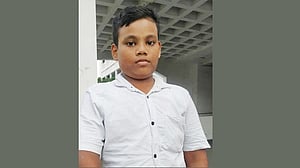 ওয়ার্কশপে হাত হারানো শিশুকে ৩০ লাখ টাকা দেওয়ার নির্দেশ