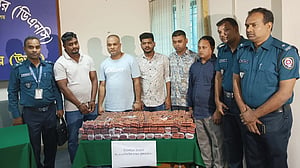 রোগী হয়ে যেতেন ভারতে, ফিরতেন ‘মাদক’ নিয়ে