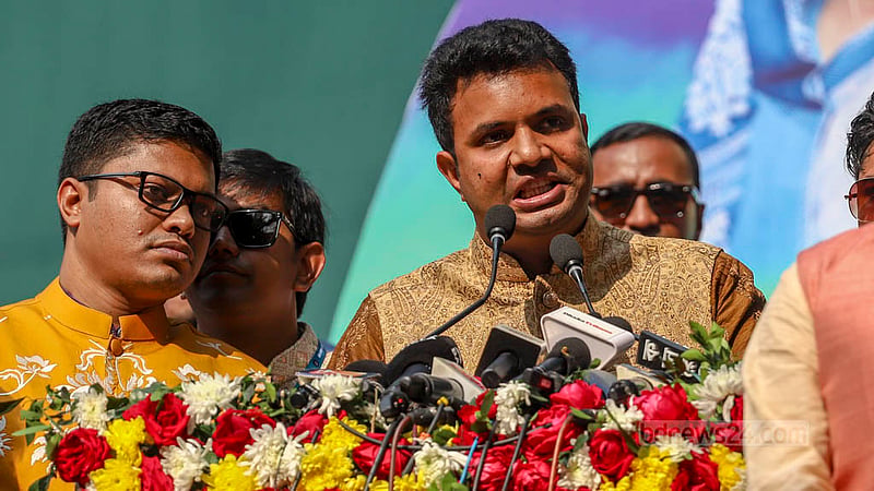 ছাত্রলীগের ৭৬তম প্রতিষ্ঠাবার্ষিকীতে বৃহস্পতিবার ঢাকা বিশ্ববিদ্যালয়ের অপরাজেয় বাংলার সামনে সমাবেশে বক্তব্য দেন সংগঠনটির সভাপতি সাদ্দাম হোসেন।