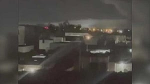 এবার ইরানে পাল্টা হামলা পাকিস্তানের