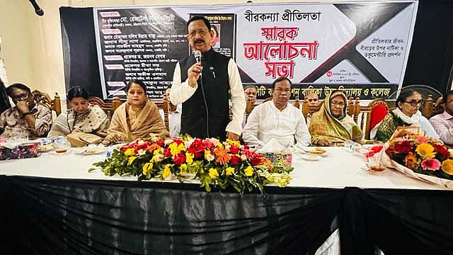 শিক্ষার্থীদের উচিত চট্টগ্রামের বিপ্লবের ইতিহাস জানা: মেয়র রেজাউল