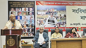 সংসদ ‘সম্পূর্ণ’ রাজাকারমুক্ত হয়েছে এবারই: শাহরিয়ার কবির