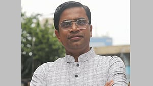 রিয়াজ উদ্দিনকে আওয়ামী লীগ থেকে অব্যাহতি
