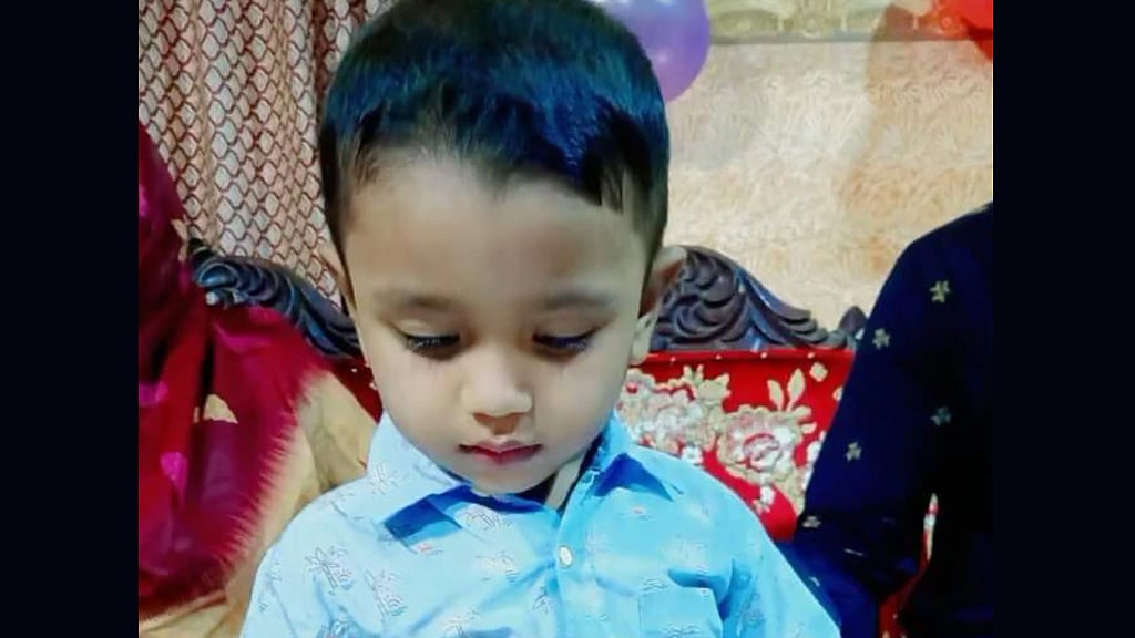 নানার বাড়ি বেড়াতে গিয়ে মৃত্যু ডোবায় ডুবে