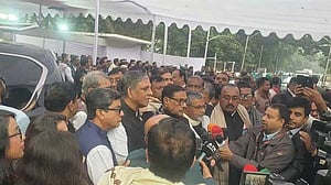 বিজয়কে সংহত করার আহ্বান কাদেরের