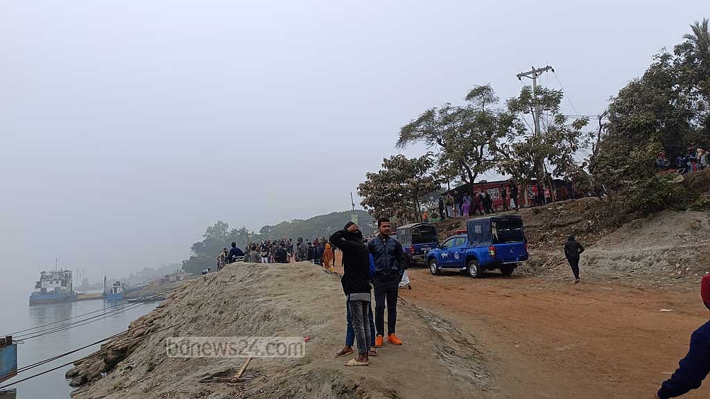 পাটুরিয়ায় ফেরি ডুবির তদন্তে দুই কমিটি