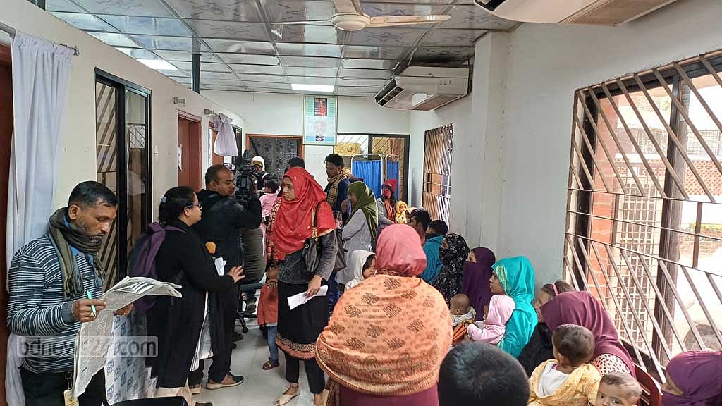 ঠান্ডার অসুখ নিয়ে হাসপাতালে ভিড়
