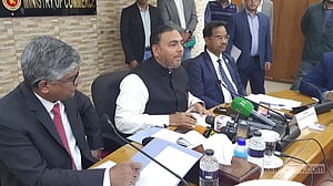 দাম বেঁধে দেওয়া নয়, থাকবে ‘রেফারেন্স প্রাইস’: বাণিজ্য প্রতিমন্ত্রী
