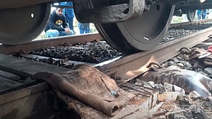 এক ঘণ্টা পর রাজশাহীর পথে ট্রেন চলাচল শুরু