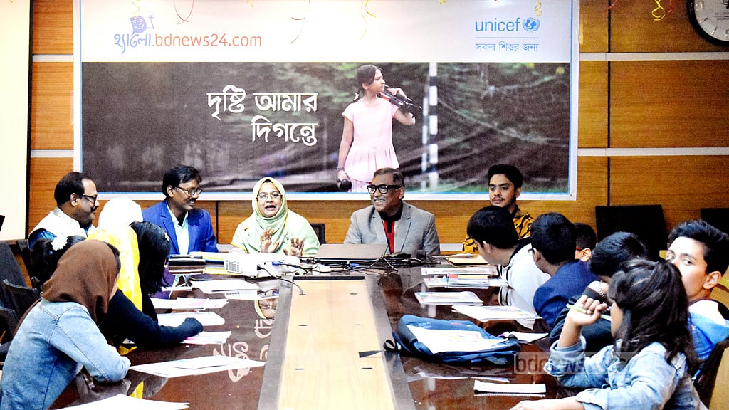 কুষ্টিয়ায় শিশু সাংবাদিকতায় হ্যালোর দিনব্যাপী কর্মশালা