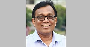 ঢাবির নতুন উপ-উপাচার্য সীতেশ চন্দ্র বাছার
