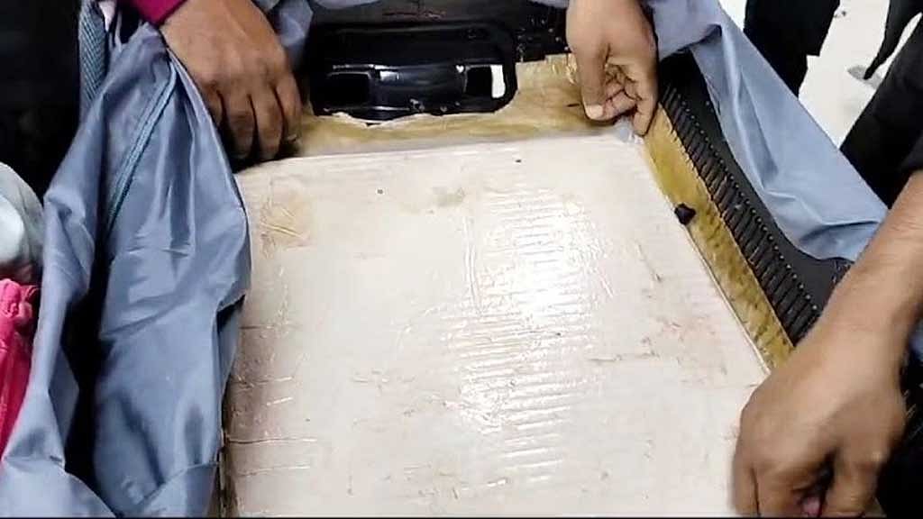 বাংলাদেশ কোকেন পাচারের ট্রানজিট?