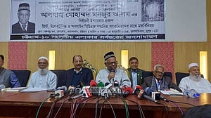জিতলেও স্বতন্ত্র থাকব: মনজুর আলম