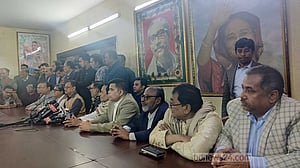 ইউনূসের ব্যক্তিত্বের উচ্চতা কি আইনের ঊর্ধ্বে? প্রশ্ন কাদেরের