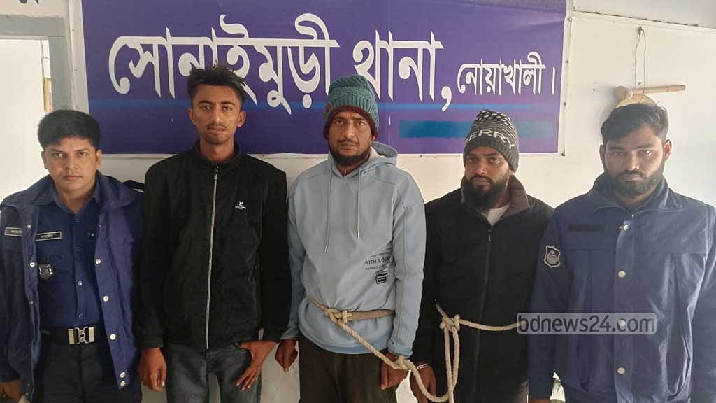 নোয়াখালীতে স্বতন্ত্র প্রার্থীর এজেন্টকে হত্যায় গ্রেপ্তার ৩