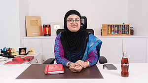 কোকা-কোলায় প্রথম বাংলাদেশি নারী এমডি জু-উন নাহার