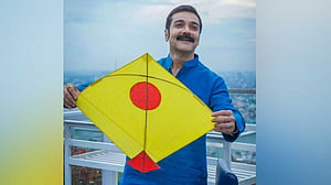 'বিশ্বকর্মা পূজায়' ঘুড়ি ওড়াল 'দশম অবতার' টিম
