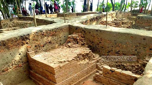যশোরে খননে মিলছে হাজার বছরের প্রত্নতাত্ত্বিক নিদর্শন